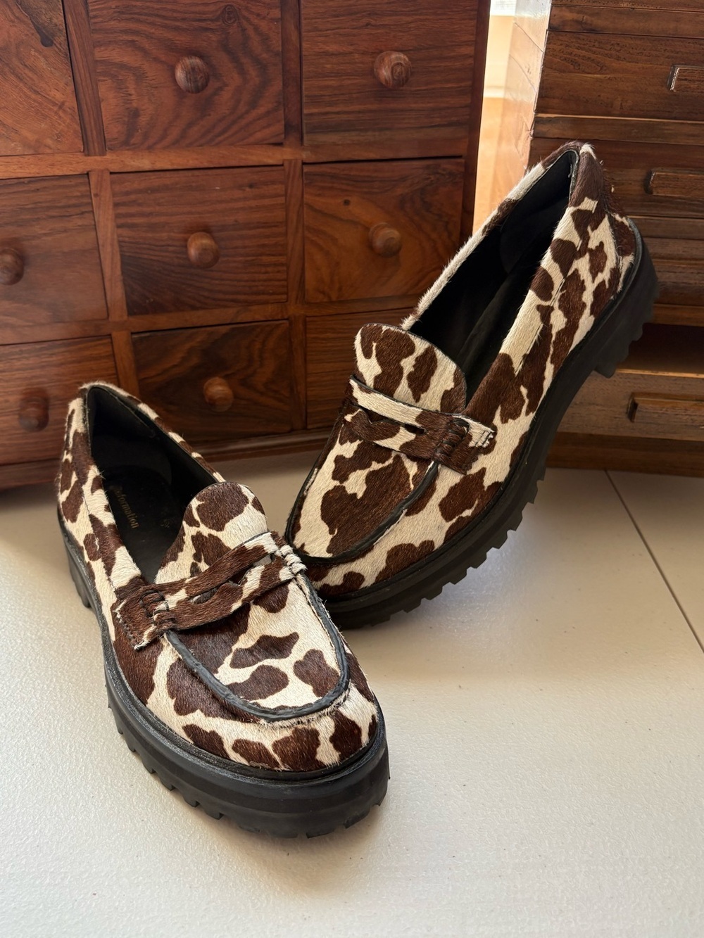 Reformation Agathea cow print loafers chunky size 6